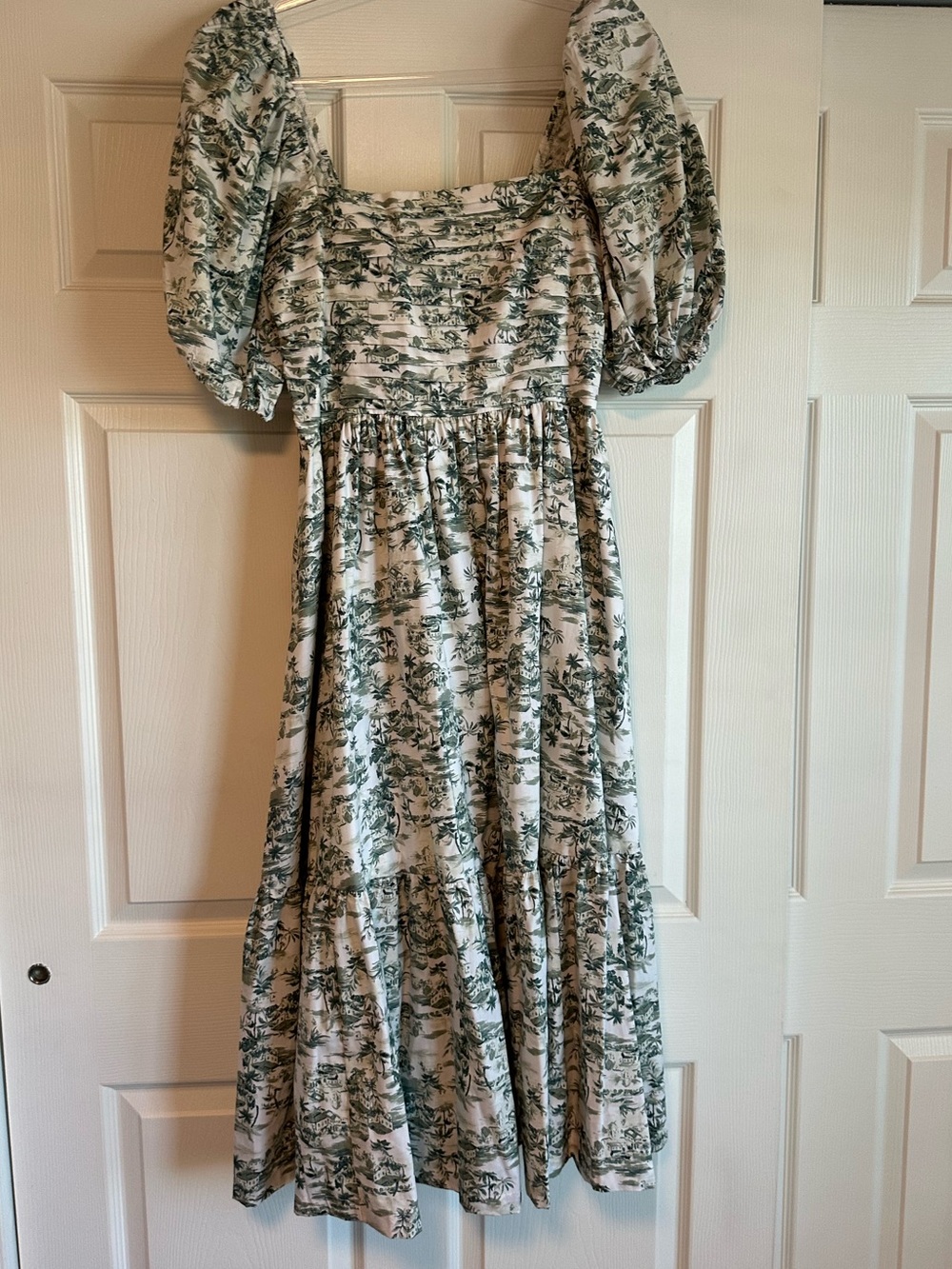 A&F Emerson Poplin Puff Sleeve Midi Dress, Olive - Picture 2 of 3